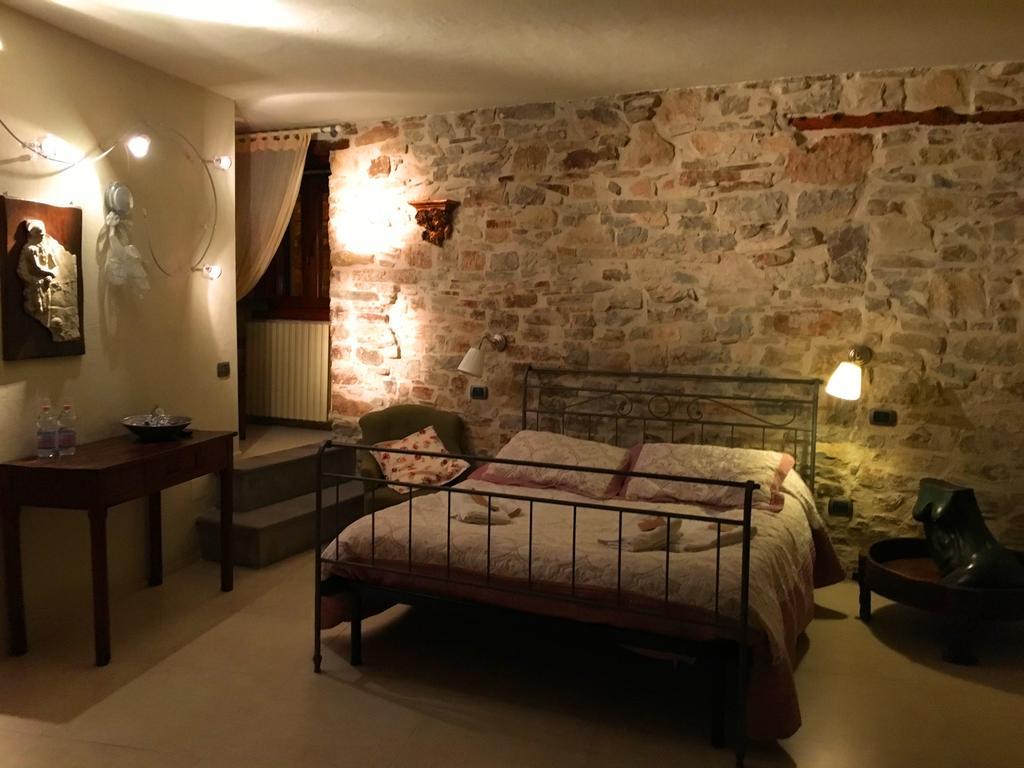 Locanda La Campana Bed & Breakfast อาโญเน ห้อง รูปภาพ